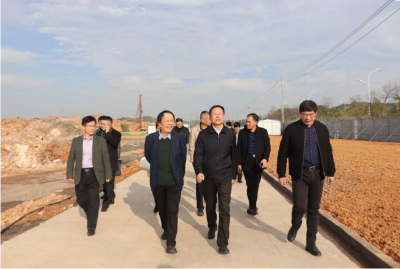 宜春市政協領導蒞臨職業技術學院新校區項目現場視察指導